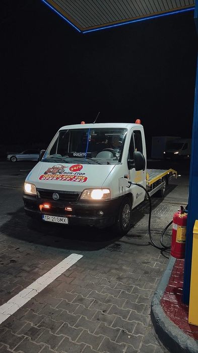 Vând Autoplatformă Fiat Ducato