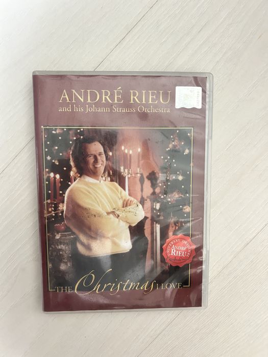 Cd- uri diverse cu muzica sau jocuri/ pret pe bucata