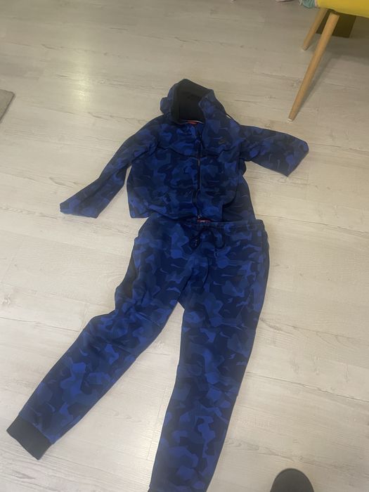 Анцункг Nike Tech