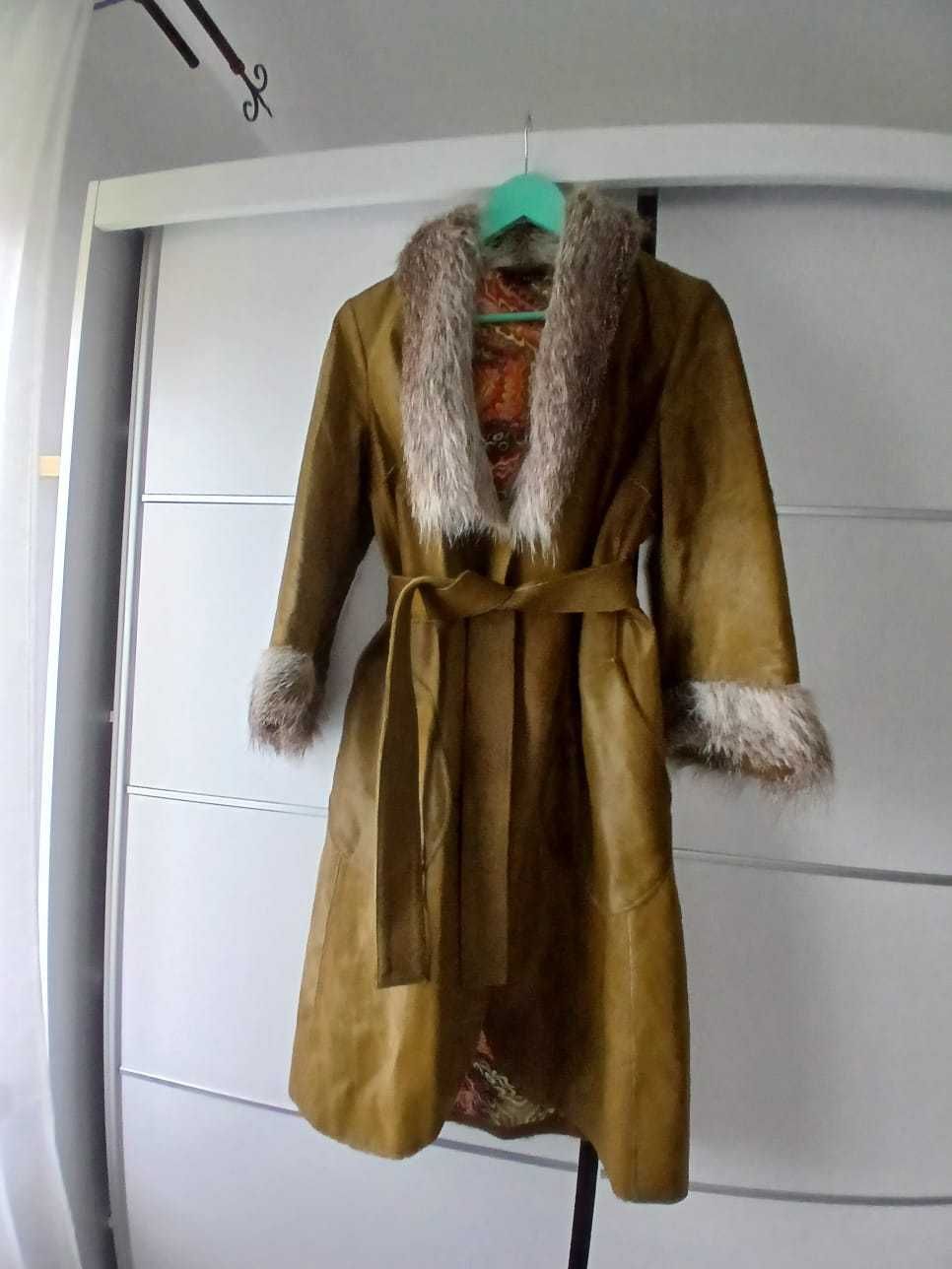 Pardesiu damă din piele naturală de culoare măsliniu 30%reducere