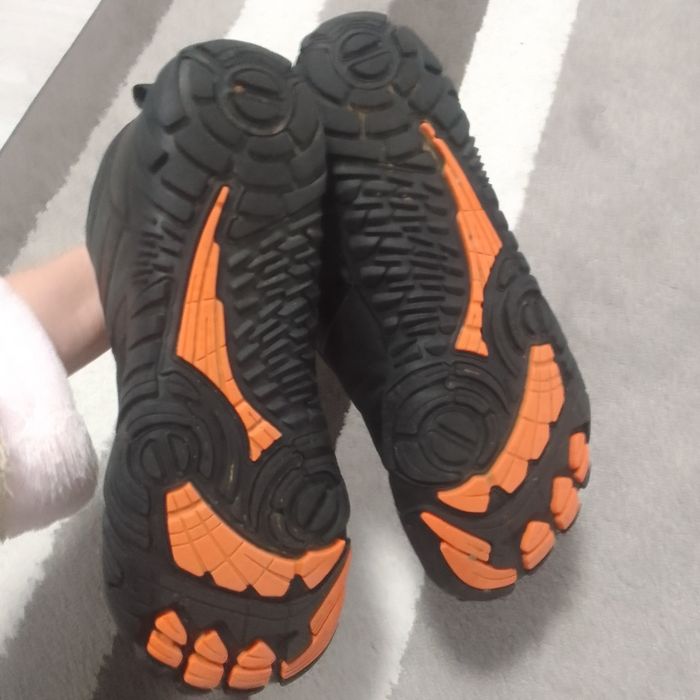 Дамски боси боти