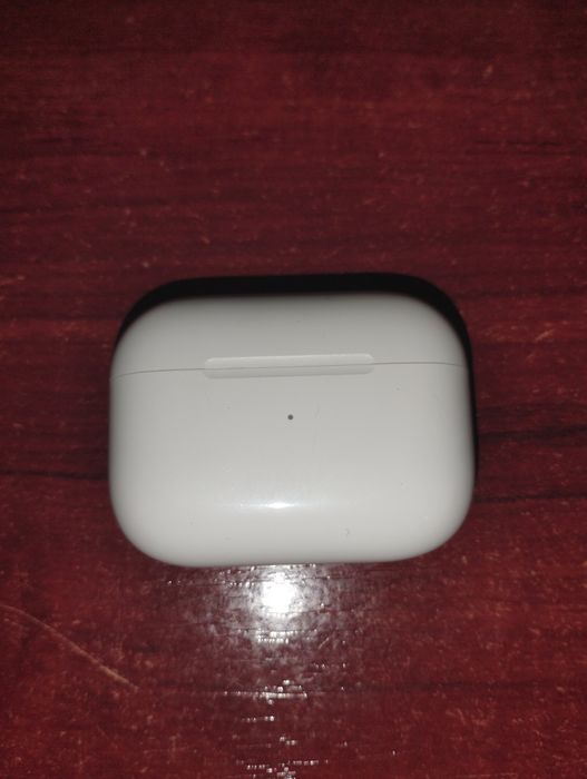 Airpods Pro 2, pret ușor negociabil