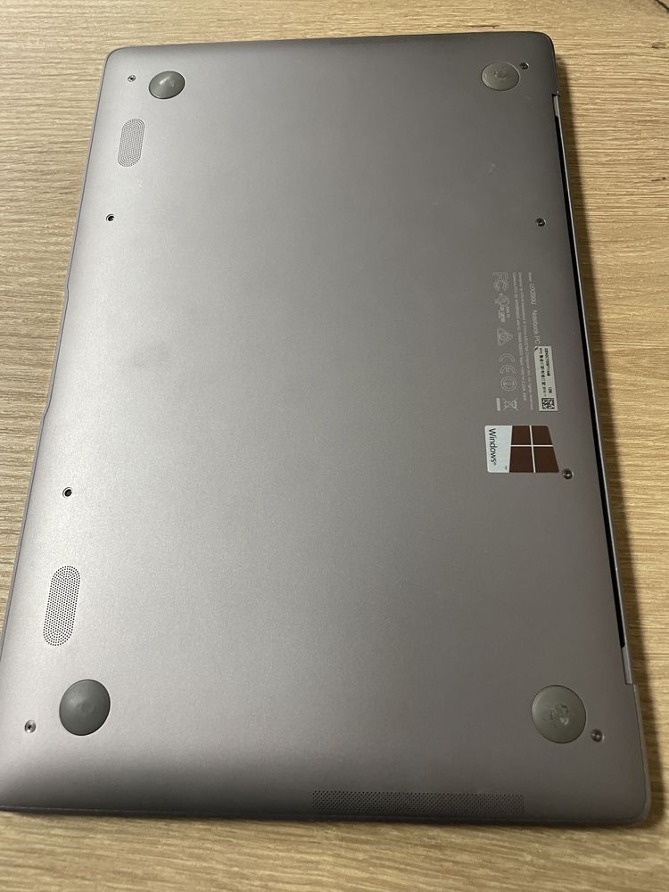 Ultrabook Asus ZenBook 3 UX390