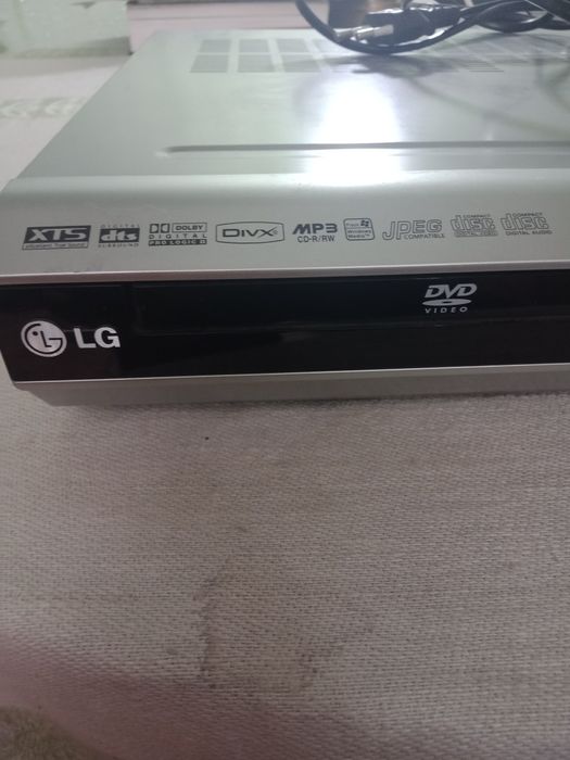 Двд плеер, с приставкой.