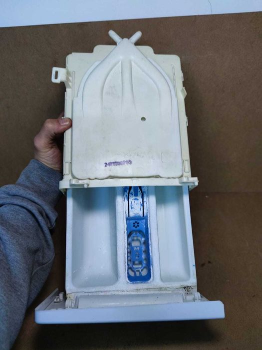 sertar detergent cu caseta Masina de spalat Beko HTV8733XS0 / C67