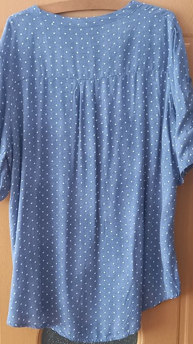 Vand bluza tip cămașă dama, noua,made în Italy cu eticheta, nr 46-48