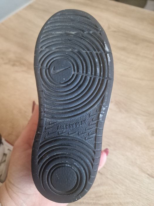 Детски маратонки найк 27 номер