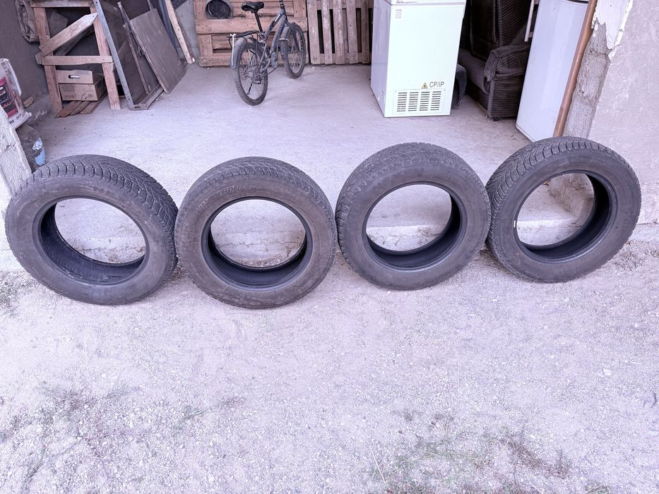 Продается зимние шины