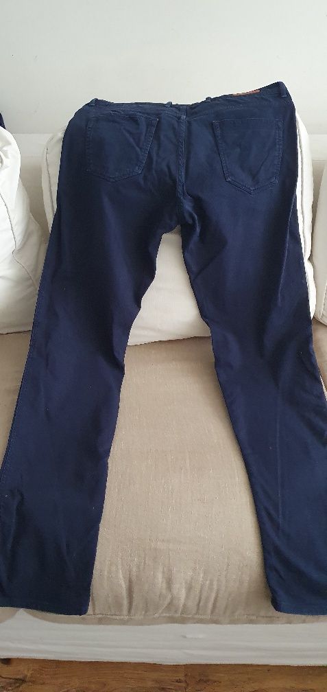 Pantaloni Massimo Dutti pentru barbati