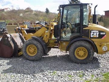 dezmembrare utilaj constructii caterpillar 906h ult-012275
