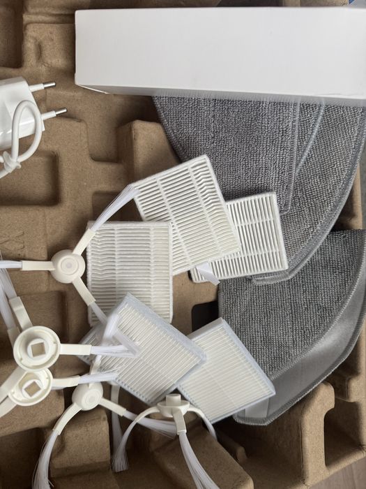 Xiaomi E10 прахосмукачка