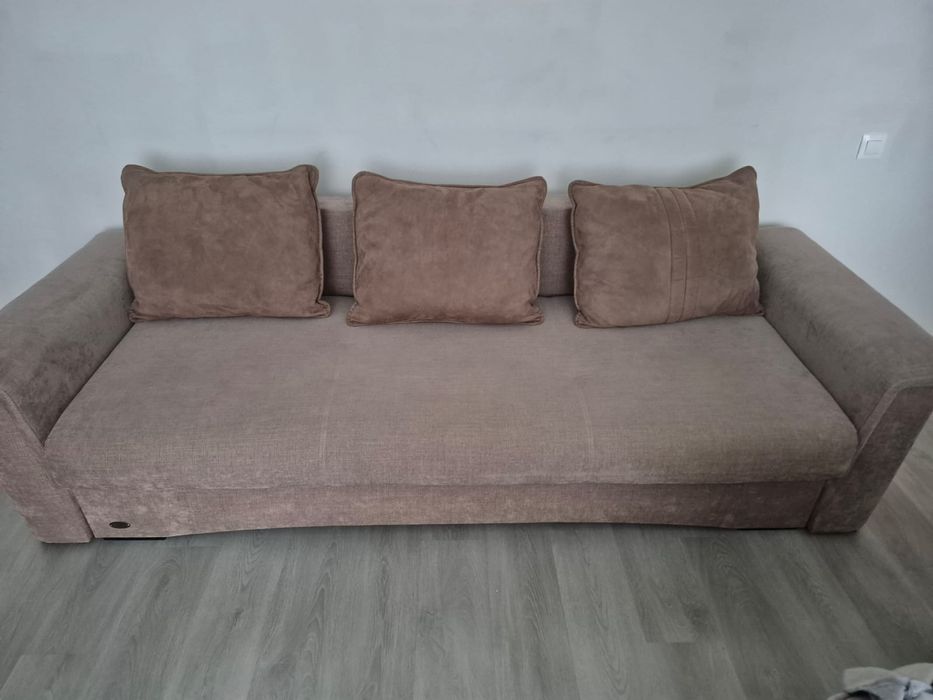 Продам диван в хорошем состояний