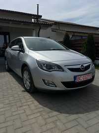 Opel Astra Sprots Tourer 2.0 CDTI