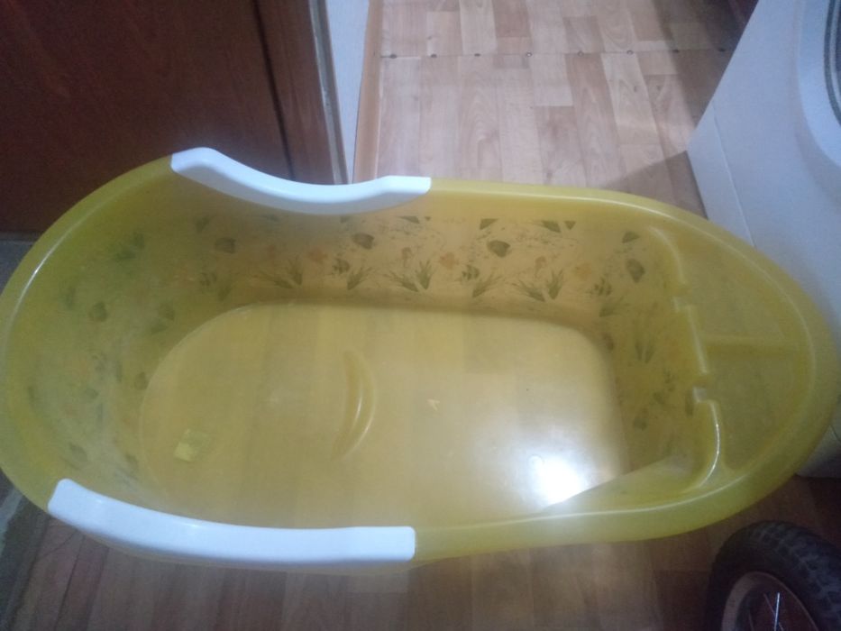 Ванночка для купание малыша 1900тыс