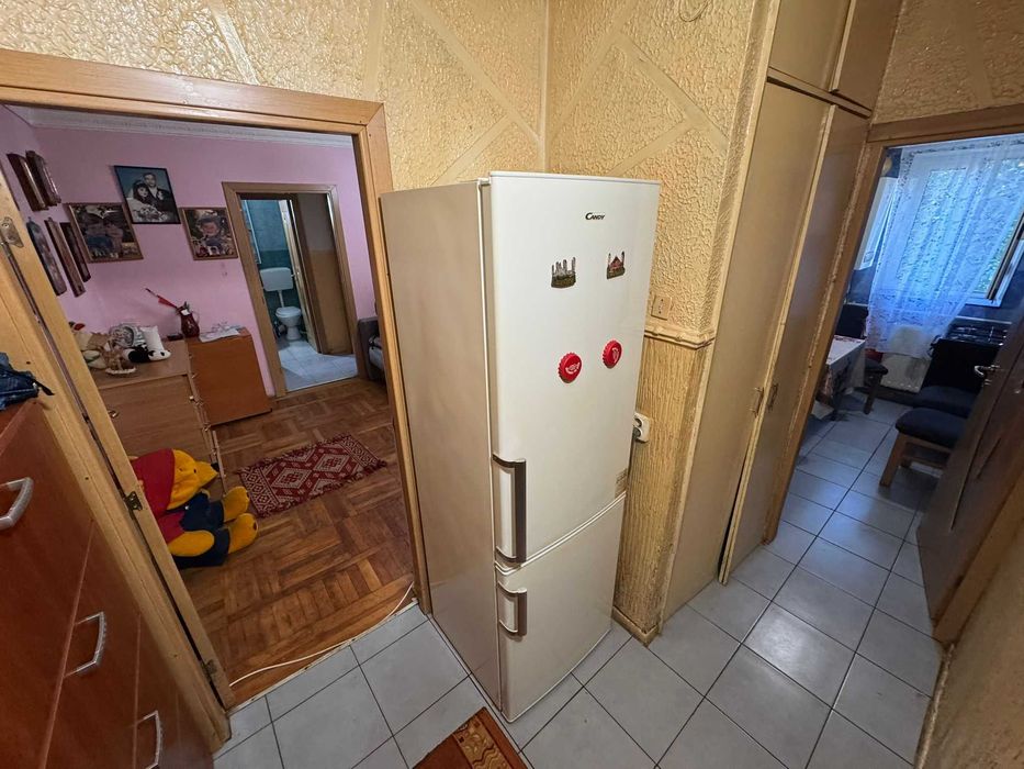 Apartament 2 camere semidecomandat Cîmpina Prahova