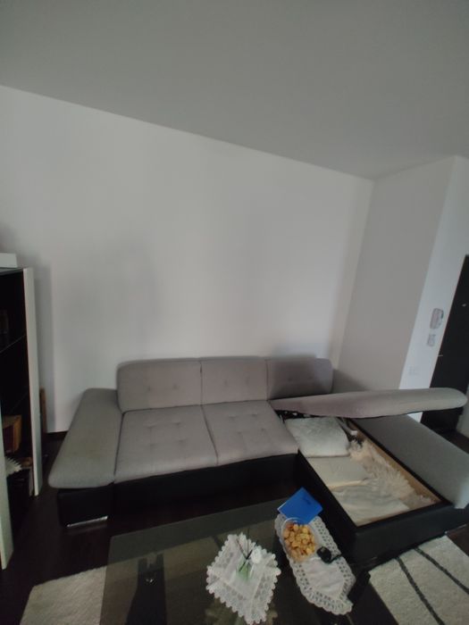 colțar extensibil cu lada de depozitare