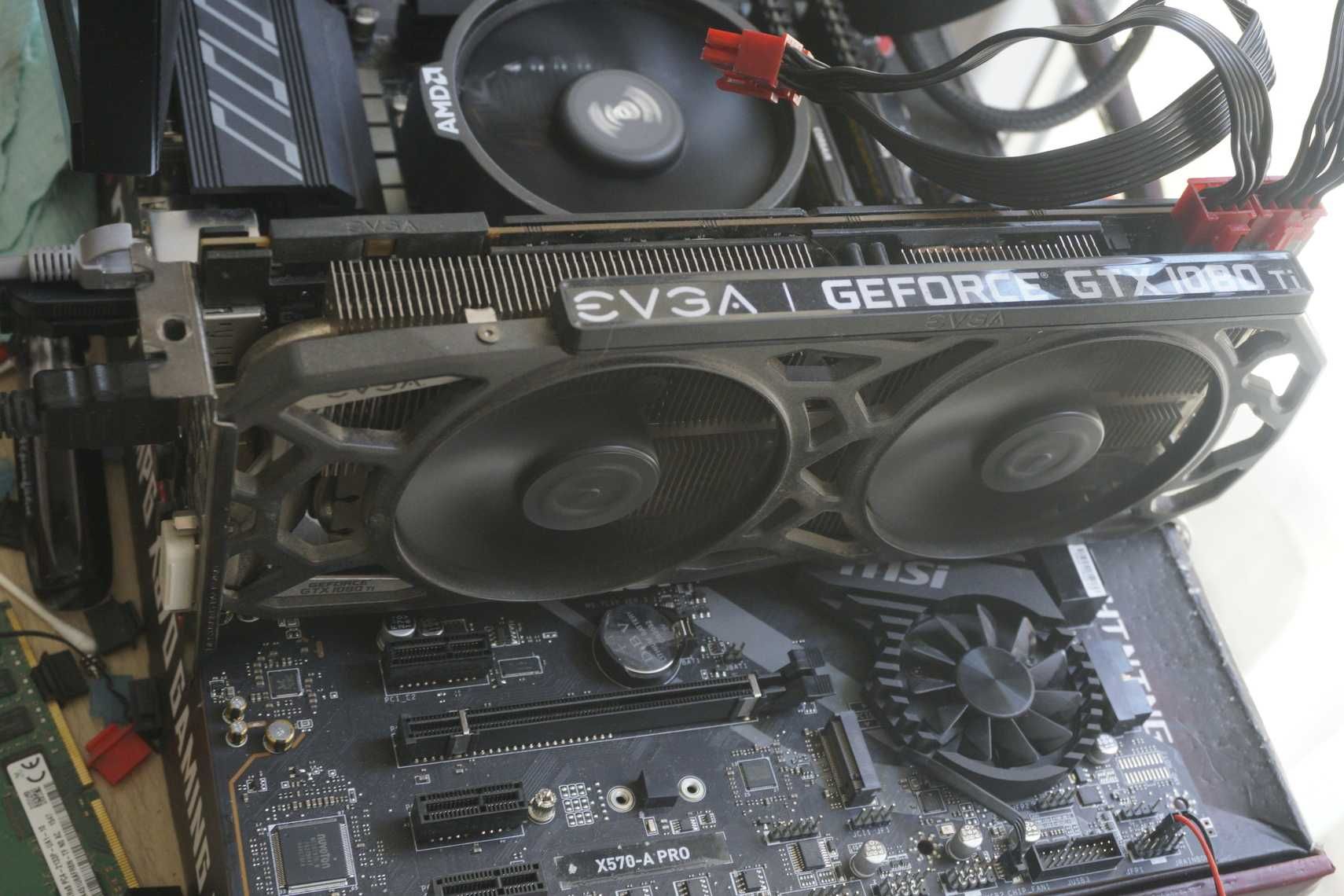 Видеокарта GTX 1080 Ti 11GB EVGA SC2
