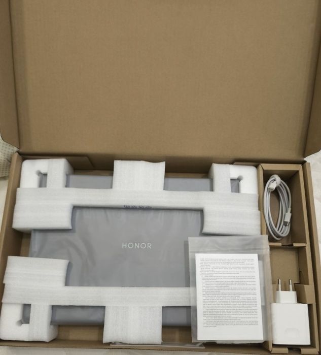 Honor MagicBook X16 2025 Space Gray (BRG-565)