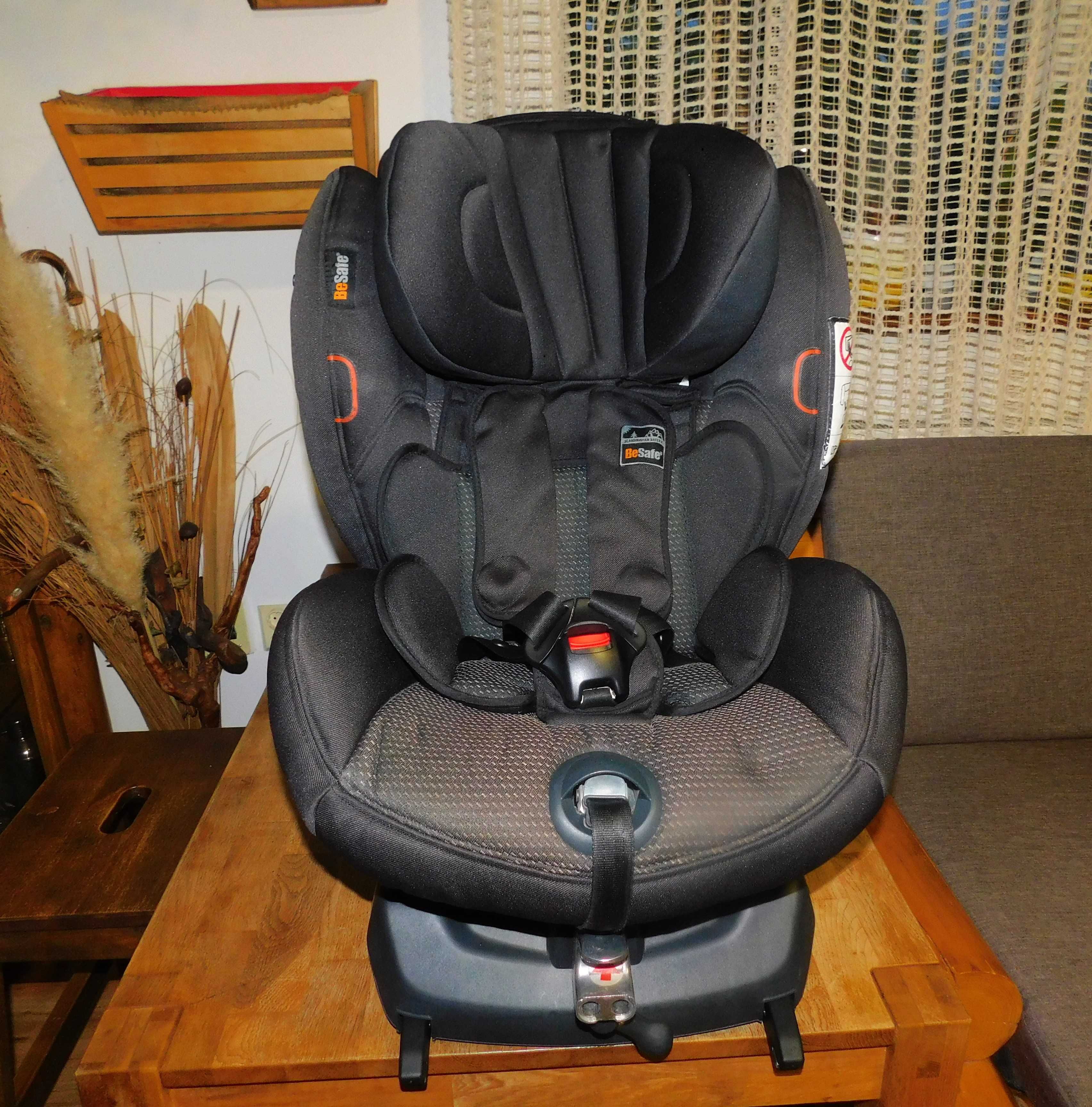 Scaun BeSafe Combi X3  * Isofix 9-18 kg