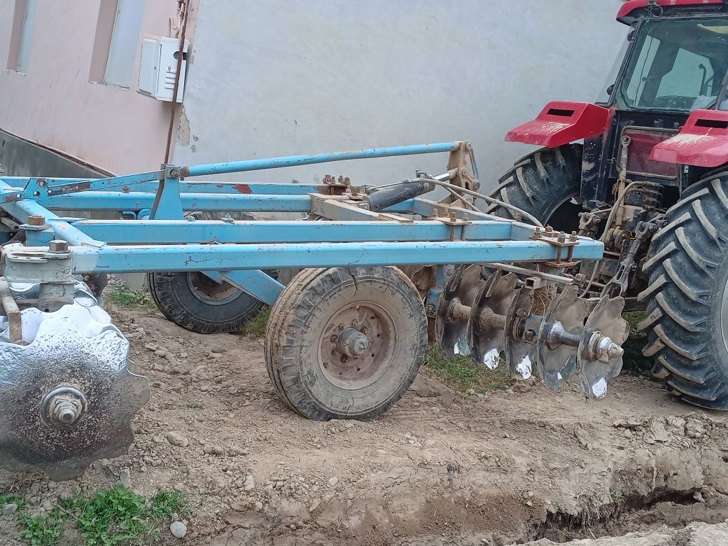 Traktor yutong komplekt