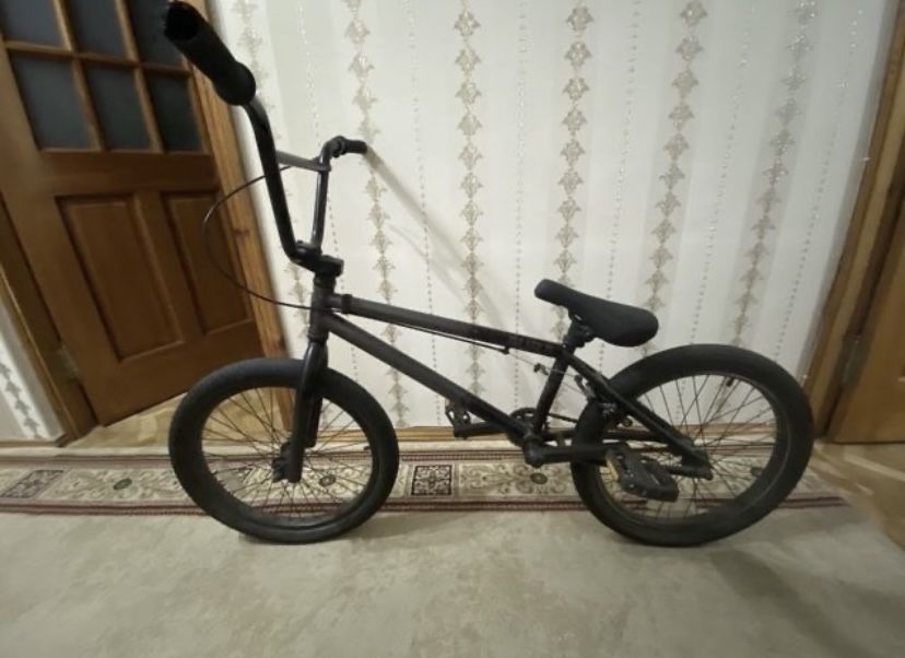 BMX aura.