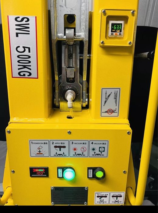 Dispozitiv de manipulare/montare