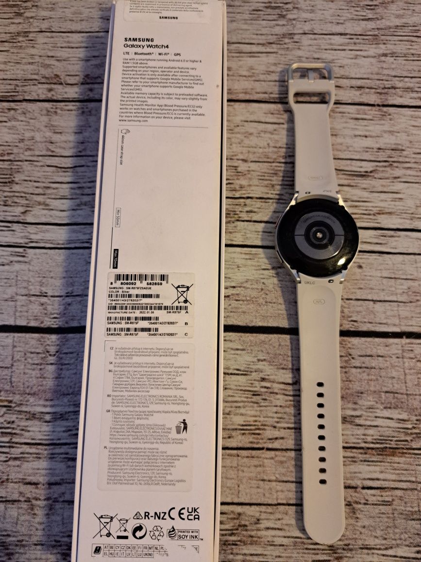 Vând Samsung Watch4!