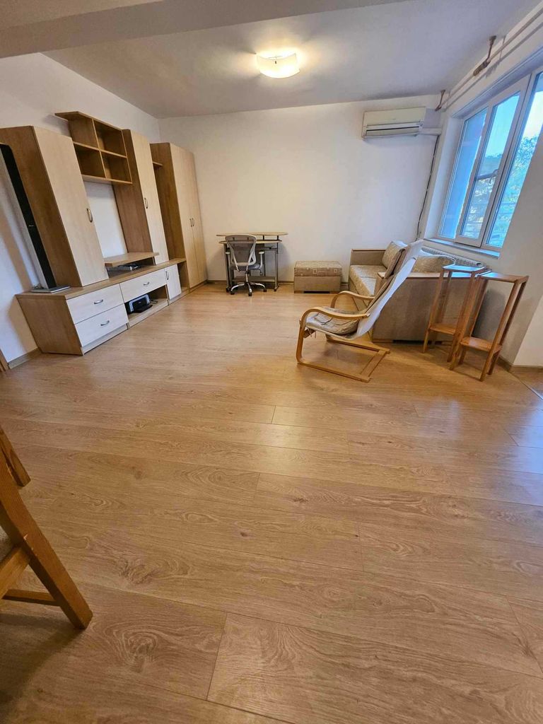 Продава се Двустаен апартамент в Русе, Възраждане - 80 кв.м за 1600 €/кв.м - Снимка #13