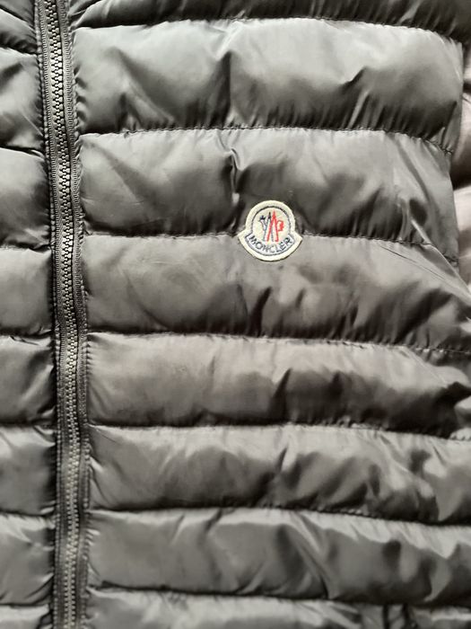 MONCLER / мъжки елек/грейка L