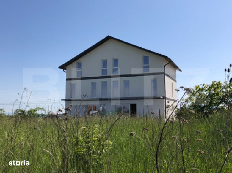 Duplex de vanzare, cu 4 camere, cu priveliste panoramica, zona Tarlun