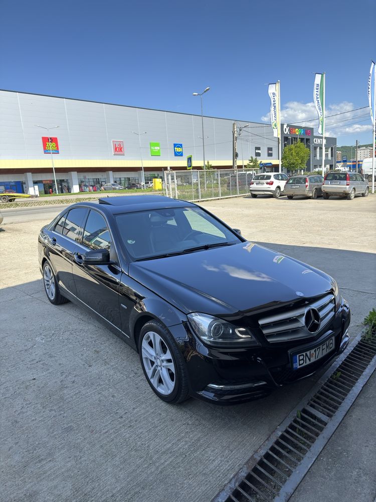 Mercedes c200/ w204 pachet AMG