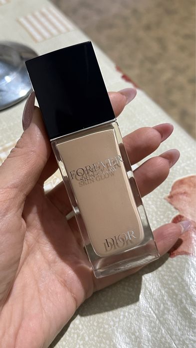 Dior тональный крем продам