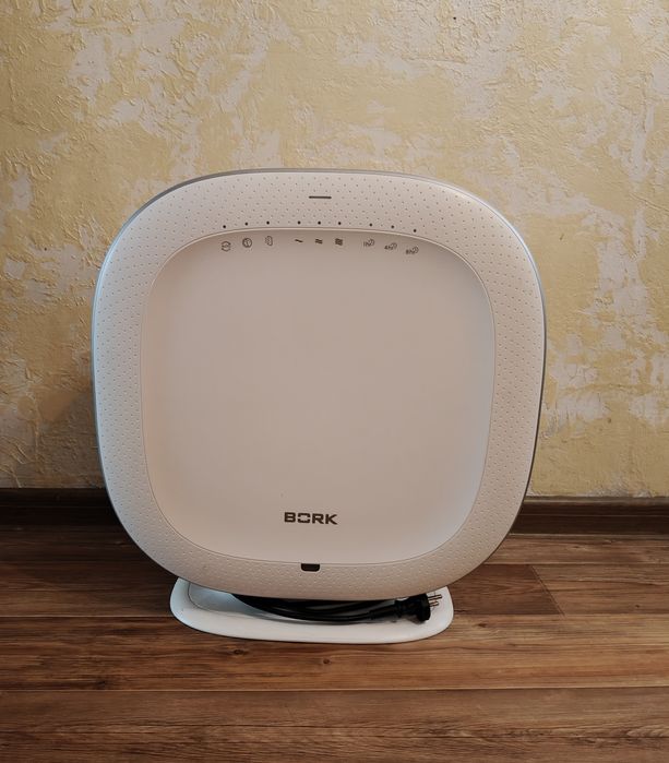 Воздухоочиститель Bork A501