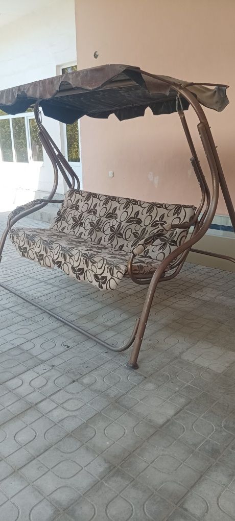 Садовая мебель качели
