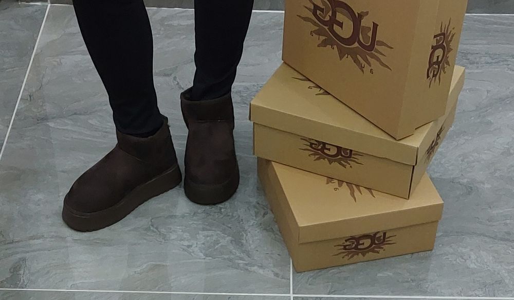 Боти UGG черни,беж,кафеви