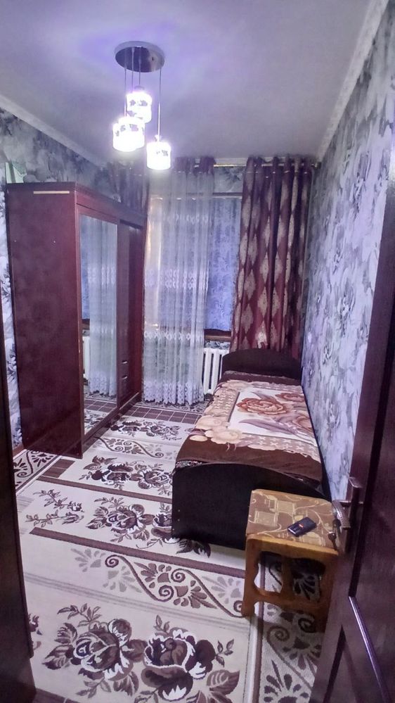 uy sotiladi 3 xonali remont qilingan hamma sharoit mavjud