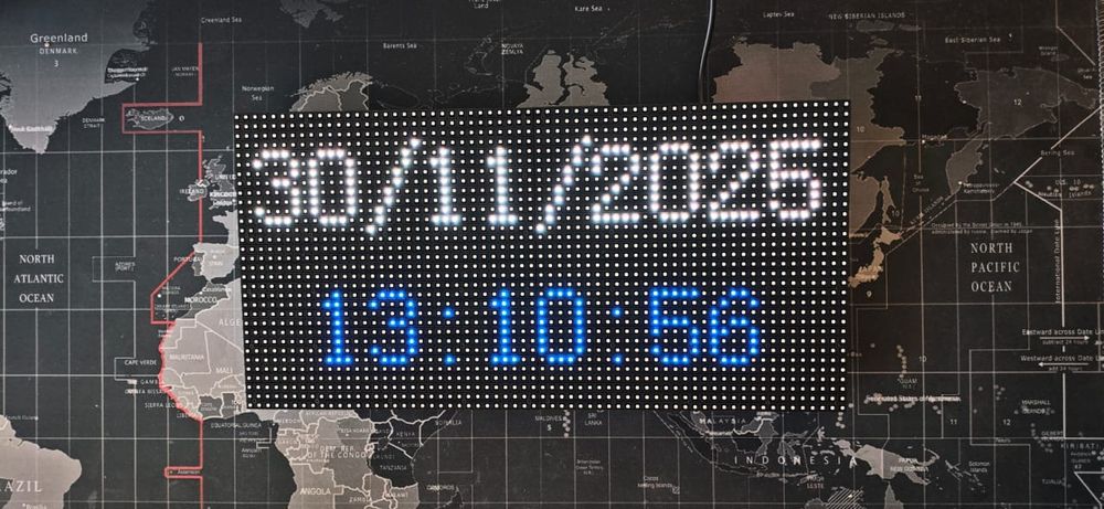 Умные часы для дома