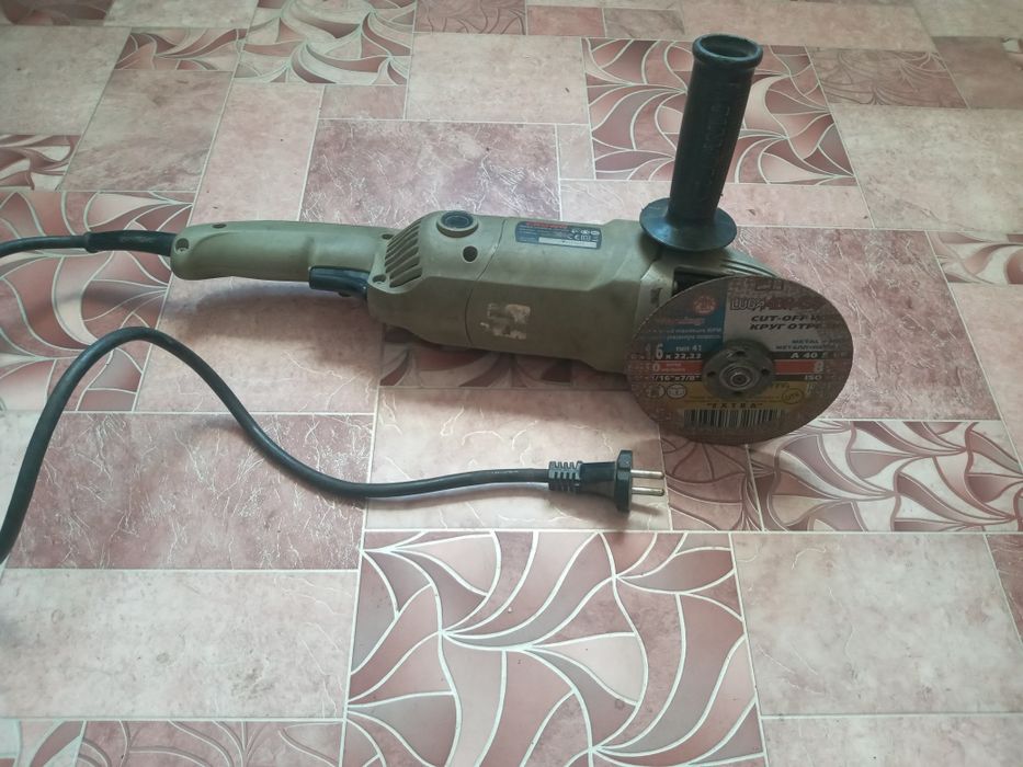 Ушм Болгарка CROWN