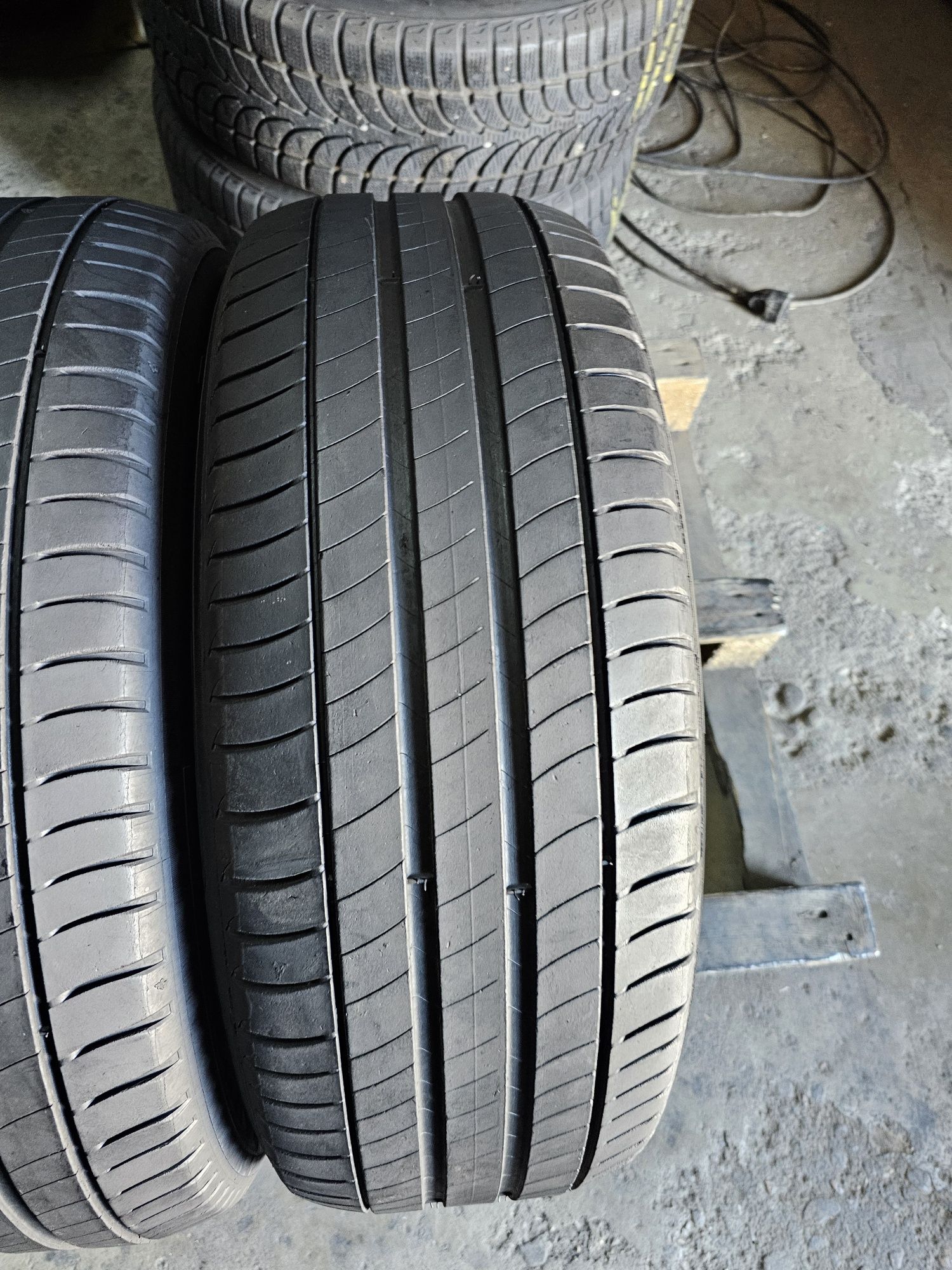 2 anvelope vara 215 55 17 Michelin Primacy 3