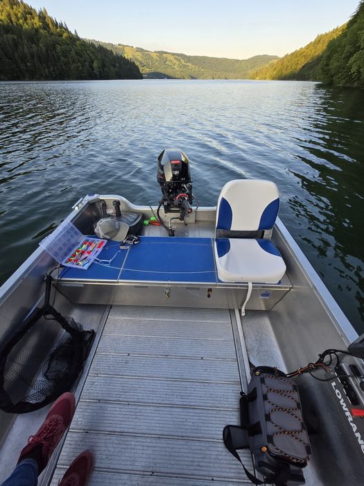 Ansamblu barca Linder, Motor Mercury 20 HP,peridoc Tiki inmatriculat