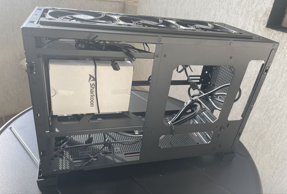 Carcasa Sharkoon Rebel C20 ITX RGB Noua