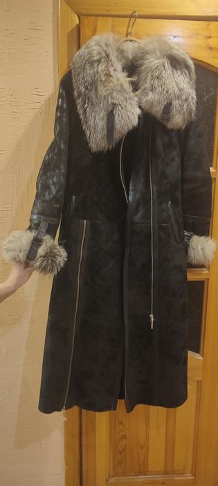 Продам дублёнку женскую натуральную