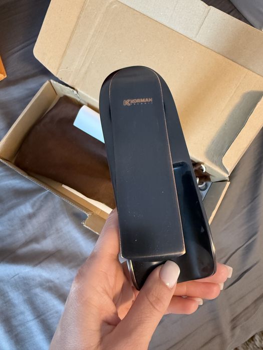 Robinet lavoar pe blat