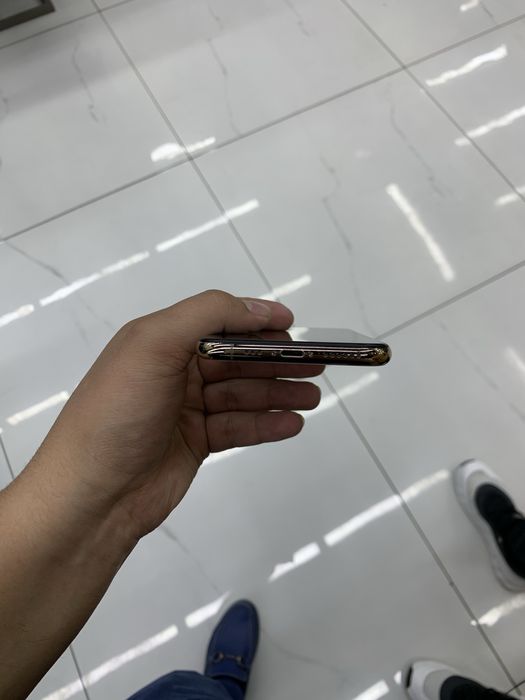 iphone xs 64gb srochnaa