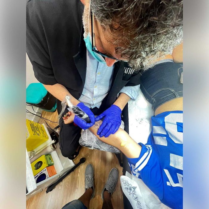 Tatuaje artistice în Cartierul Latin (Prel. Ghencea) la preț de ofertă