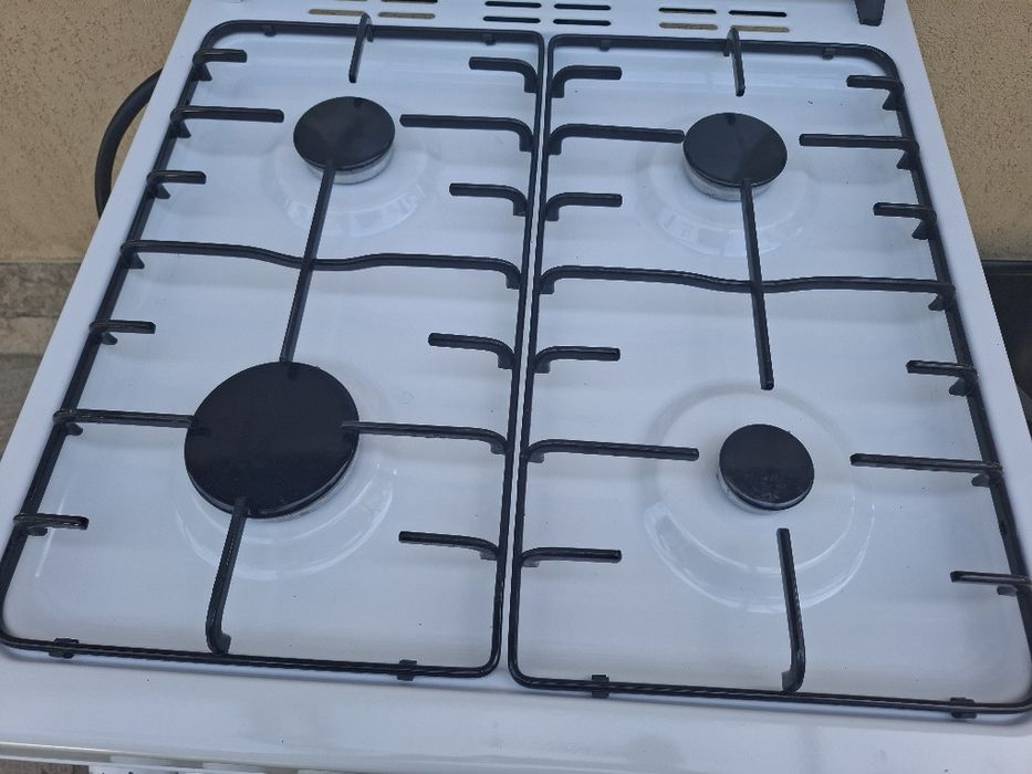 Aragaz Beko  aproape nou