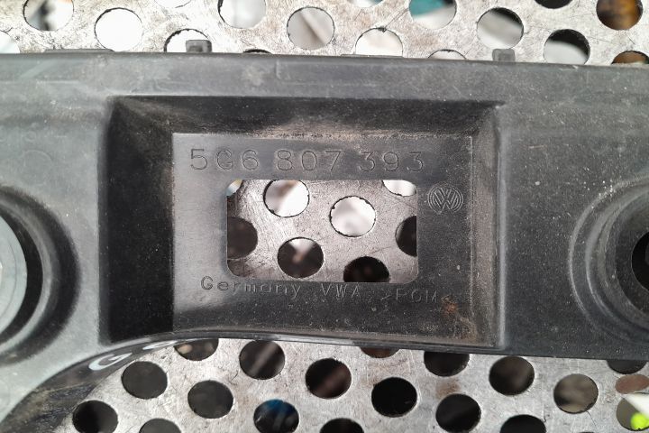 Suport bara spate stanga 5G6807393 Volkswagen VW Golf 7 [2012 - 2017]