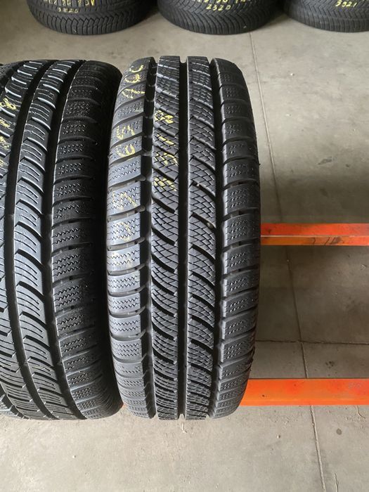 Anvelope iarna 205/65/16C Continental Vanco Winter 2 205 65 16C R16C