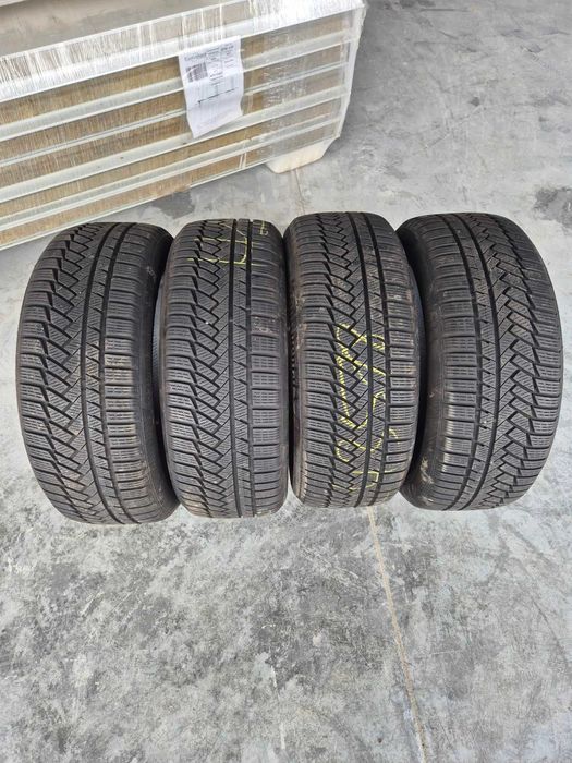 Зимни гуми 235/50/19 Continental 4бр.