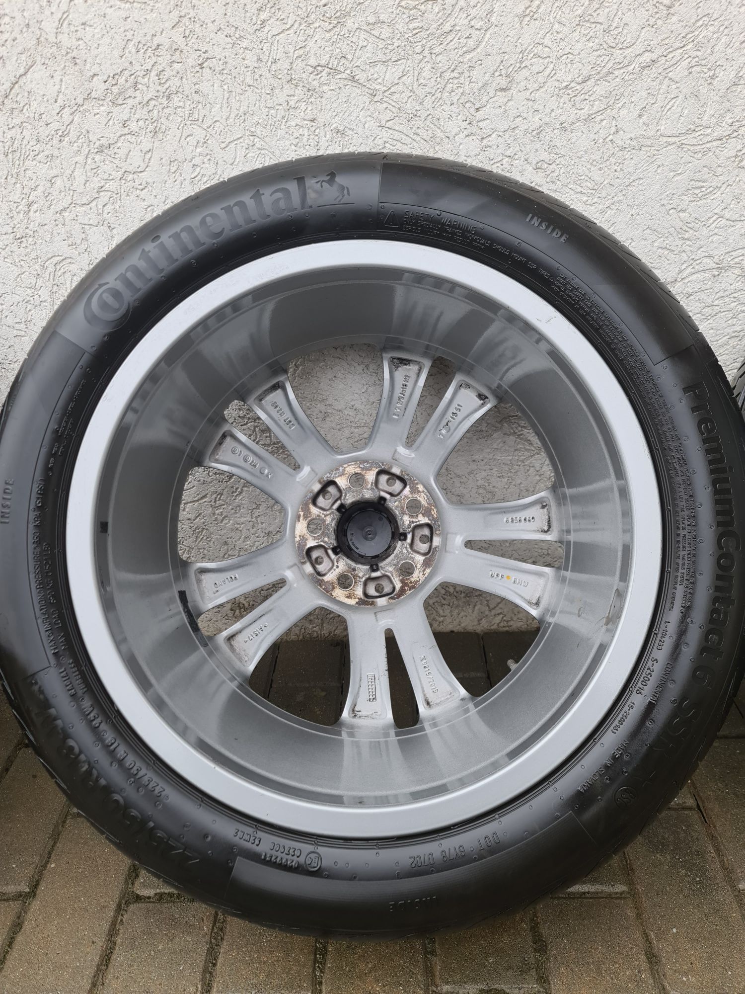 Roti BMW R18 cu jante aluminiu originale si anvelope vara Continental